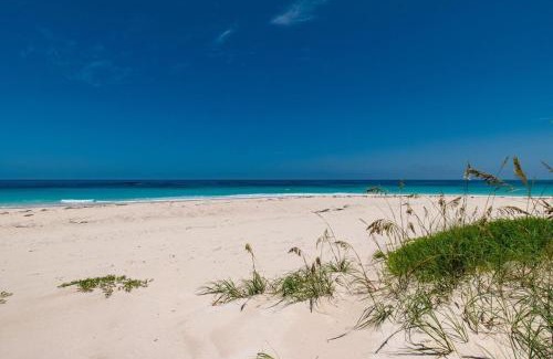 Governor's Harbour House | Bohemia Two Bedroom home