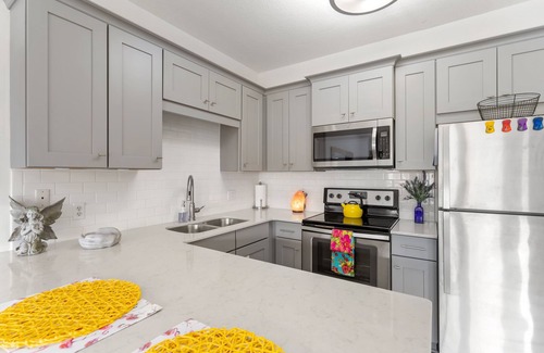 Crystal Beach Condo | Boho Beach Vibes @ Caribbean Dunes,125