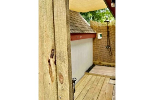 St. Petersburg - Clearwater House | Boho Bungalow! Guesthouse near Downtown & Beaches!