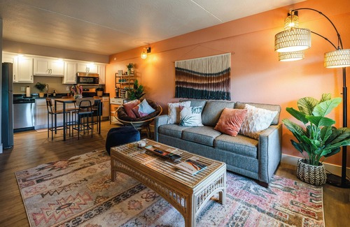 Downtown Branson Condo | Boho Condo with Pool & Fitness Center—Next to Branson Landing—Pet Friendly!