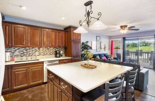 Village of Four Seasons Apartment | Boho Flamingo-Pools, Hot Tub, Pet Friendly