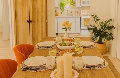 Buena Vista Ski Chalet | Boho Oasis in Prime Miami-Private Patio & More