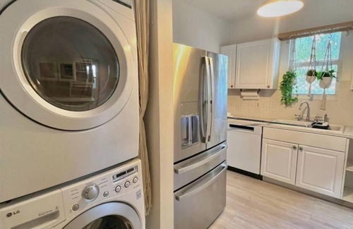Buena Vista Ski Chalet | Boho Oasis in Prime Miami-Private Patio & More
