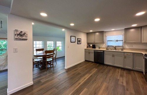 Fernandina Beach Cottage | Boho Surf Shack - Amelia Island