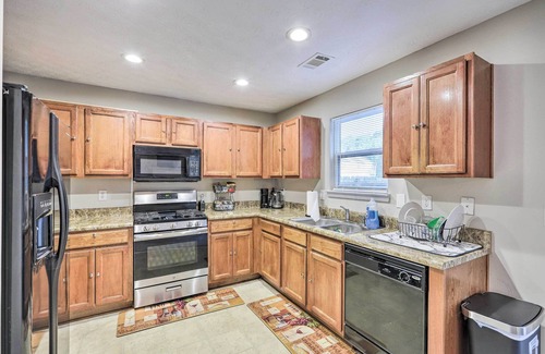 Union City House | Boho Union City Home < 20 Mi to Dtwn Atlanta!
