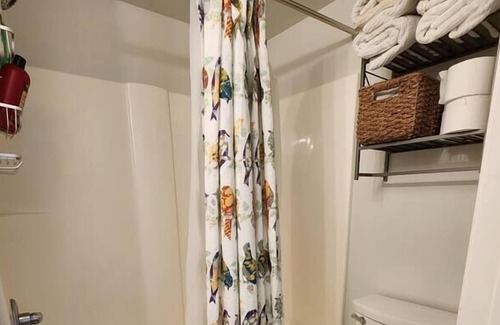 Veterans Park Apartment | Boise Apt Convenient and Cute!