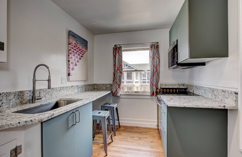 North End Apartment | Boise-Northend-Downtown-1880 Historic Charm Franklin 203