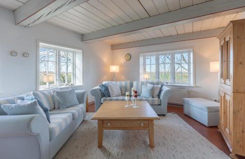 Dagebuell House | Bollhuus