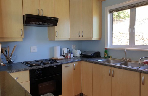 Mountainside House | 'Bolusii' 6 En-suite Bedroom Beach House with Indoor Pool & Sea View