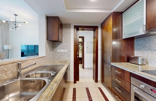 Dubai Marina Apartment | Bonaire Tower - Airy One Bedroom in Dubai Marina