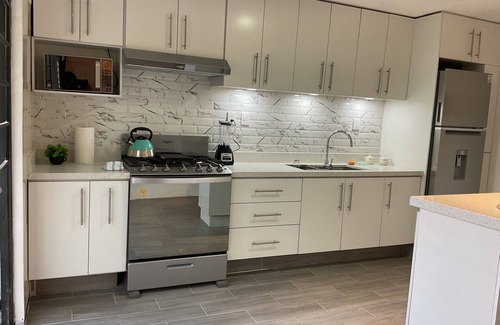 Guadalajara Municipality Apartment | Bonito espacioso departamento localizado en céntrica zona en colonia monumental
