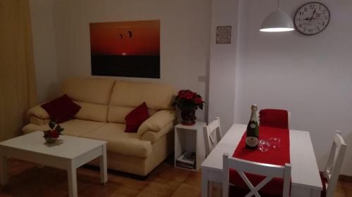 Tarifa Apartment | Bonito, luminoso, cerca del mar con Parking