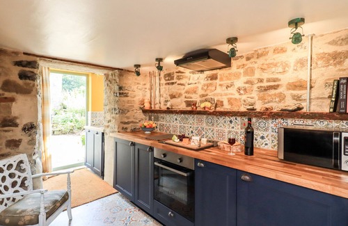 Garrigill Cottage | BONNY BITS COTTAGE, family friendly, with open fire in Alston