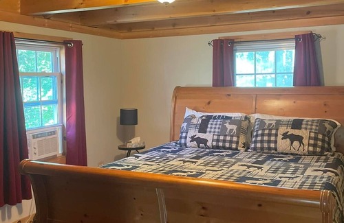 Oxford Cabin | Book your family 2023 relaxing. getaway!