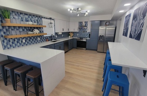 Thomas Drive House | Book your summer vacation with us!