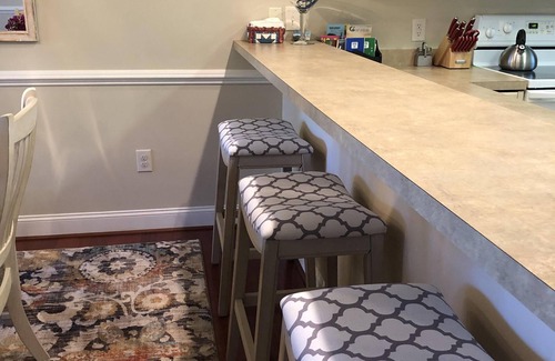 Central Myrtle Beach Condo | BOOKING 2026! GR RATES GR LOCA 2BEDRM w ELEVATOR GOLF VIEW APPRX 1 MILE TO BEACH
