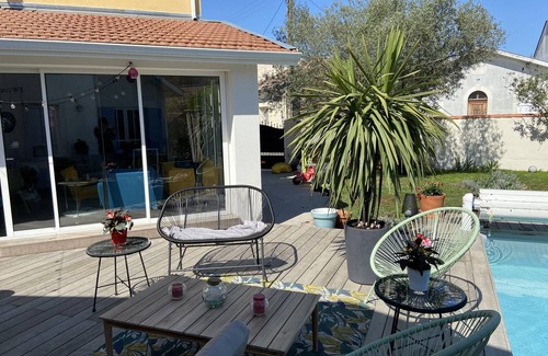 Merignac House | Bordeaux house with heated inground pool