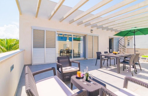 Son Serra de Marina Ski Chalet | Borges
