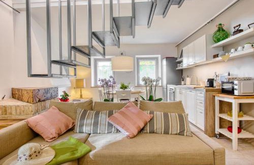 Fabriano House | Borgo Canapegna - "La quercia d'oro" private pool in the heart of Le Marche