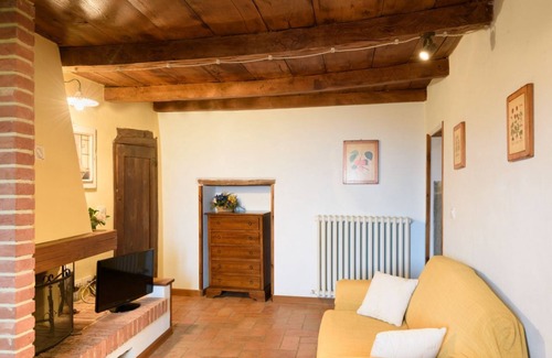 Raggiolo Apartment | Borgo dei Corsi - VERGAIO 5 Apartment