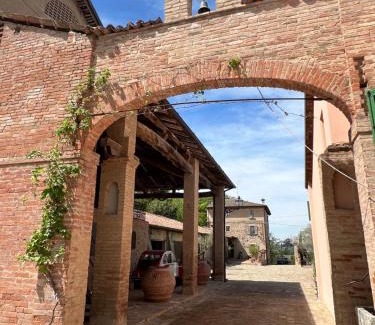 Scandiano Bed & Breakfast | BORGO VILLA VALENTINI