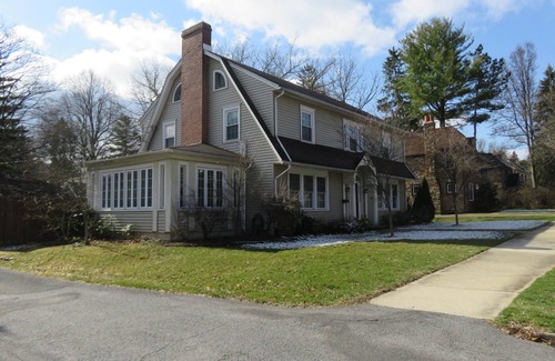 State College House | Borough Highlands House