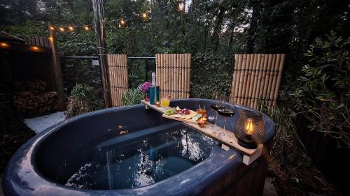 Diessen Resort | Boself 4pers met hottub