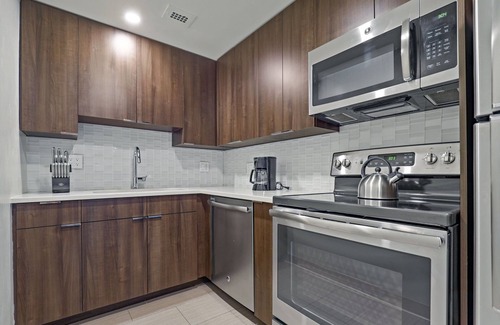 Back Bay Apartment | Boston One Bed With Luxury Building Amenities
