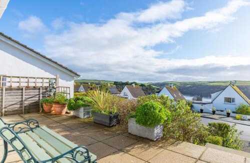 Fowey House | Bosula