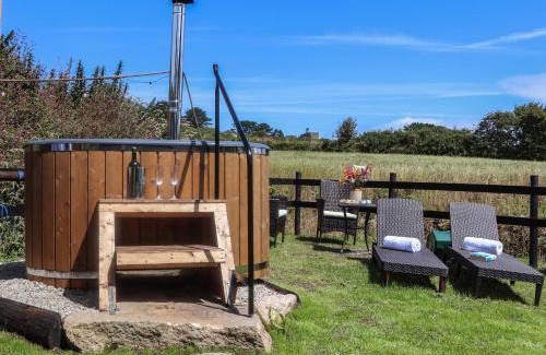 New Mill House | Bosulla Shepherds Hut