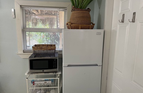 Lake Worth Cottage | Botanical Beach Cottage