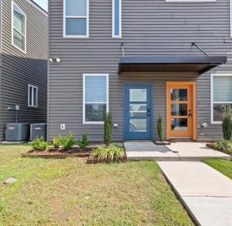 Lafayette Apartment | Boudin House Luxury Amenities Prime Location WiFi