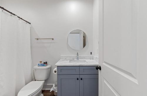 Lafayette Apartment | Boudin House Luxury Amenities Prime Location WiFi