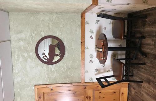 Donnelly Hotel | Boulder Creek Inn