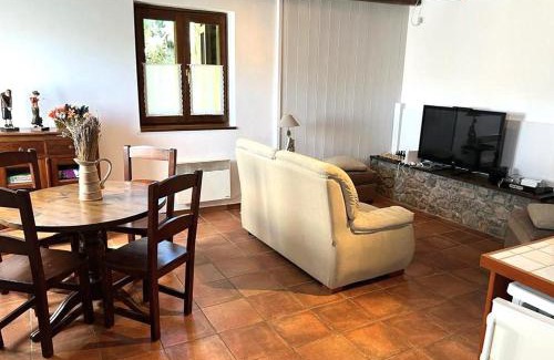 Bourg-Madame Apartment | Bourg Madame III