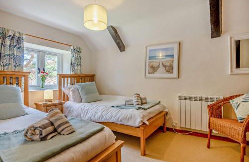 Weybourne House | Bourne Cottage