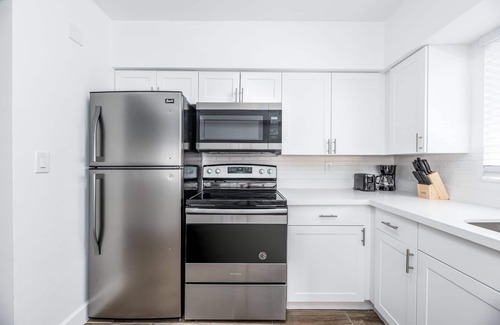 Central Corals Apartment | Boutique apartment 6 minutes from the beach