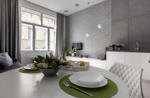Inner City Budapest Apartment | Boutique Apartment in Budapest Downtown
