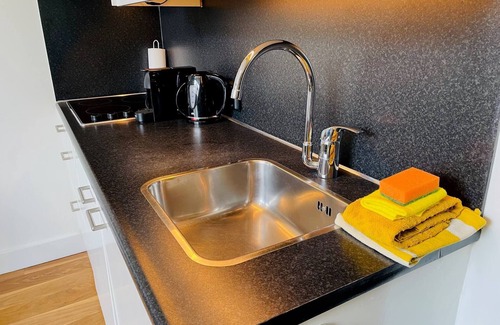 Bergen Apartment | Boutique Apartments Bergen “Yellow” with sunny private terrace