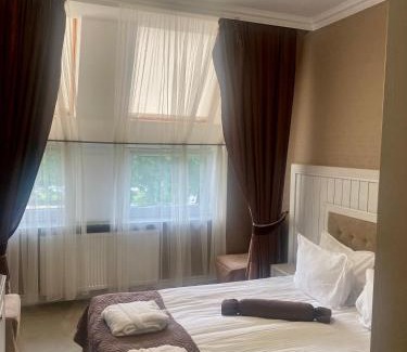 Kamenets-Podol'skiy Hotel | Boutique Hotel Deluxe