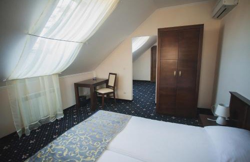 Uzhhorod Hotel | Boutique Hotel Villa P