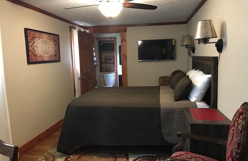 Logan House | Boutique Inn/Hotel