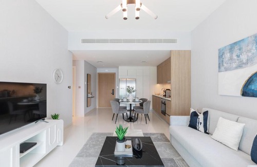 Dubai Marina Apartment | Boutique Living - Beach Vista T1 1202