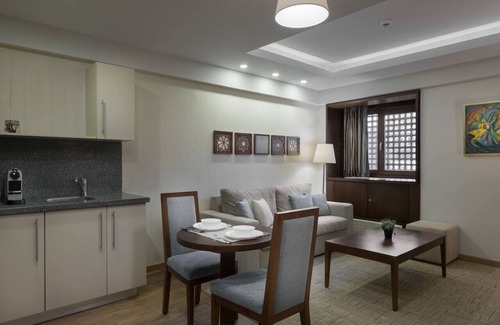 Zamalek Apartment | Boutique Residence Iconia-Lemon Spaces Zamalek