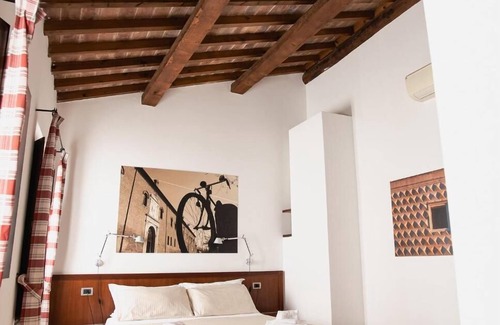 Ferrara House | Boutique Rooms 3.0
