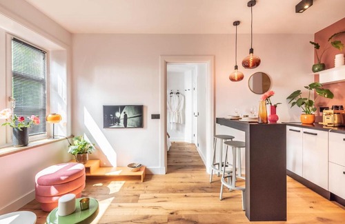 Scheldebuurt Apartment | Boutique Studio Amsterdam near RAI and De Pijp