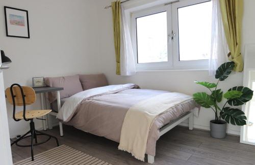 Bow West House | Bow House - SleepyLodge