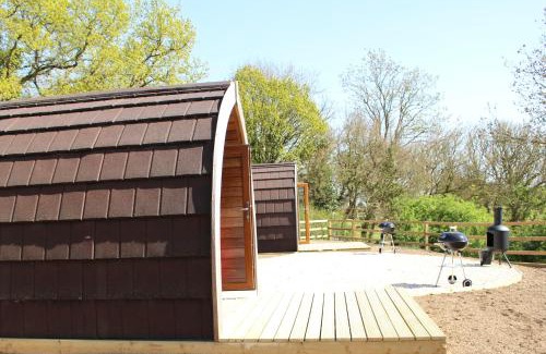 Langport Cabin | Bowdens Crest Glamping Pods -Adults Only