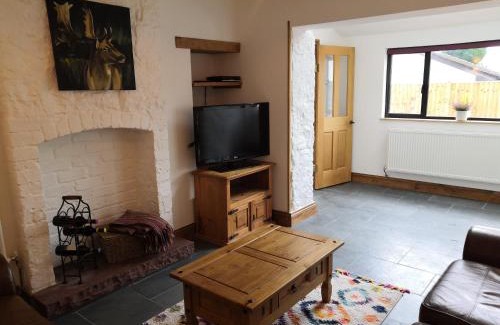 Cinderford House | Bowkett Cottage