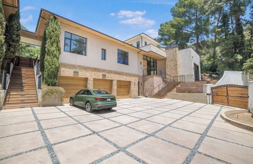 Beverly Hills House | Bowmont - Resort-Style Beverly Hills Escape w/ Pool, Garden and Privacy